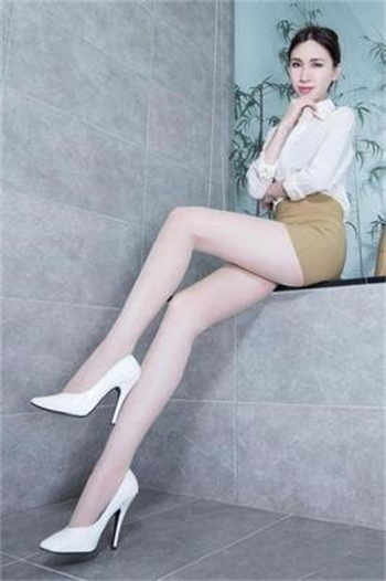 天价盛宠黑帝的隐婚宠儿