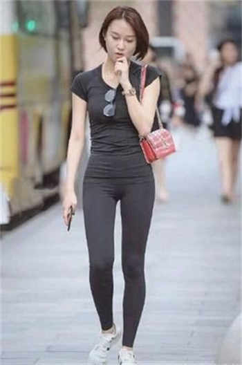 张云熙本人图片