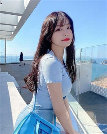 明星的雁门照