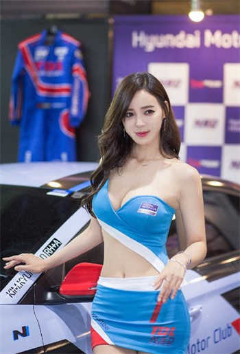 孟卉钰慧被小吉眼镜