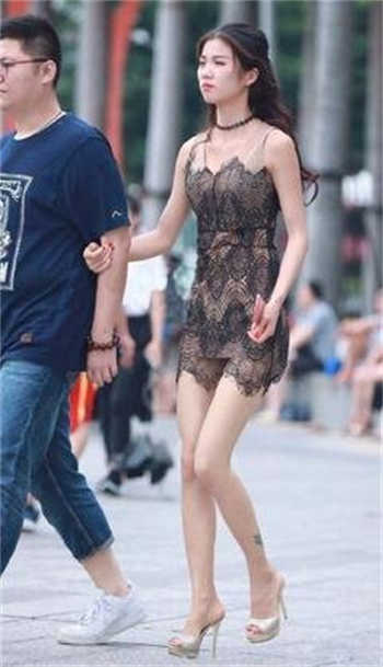 强迫臣服同样类型的书