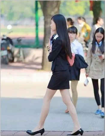 上海萱萱s女蒂