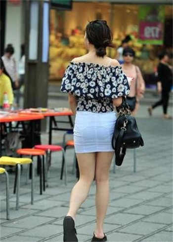 鲨鱼影视如何下载