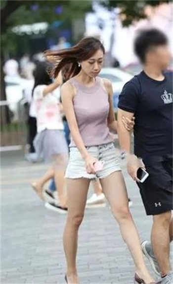 哺乳期的女老板巴巴鱼
