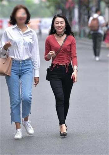 mb0041李婧琪
