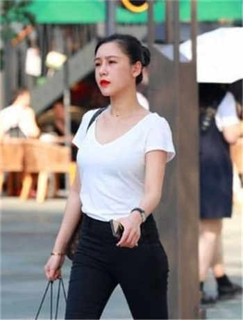 几乎每天都联系的异性
