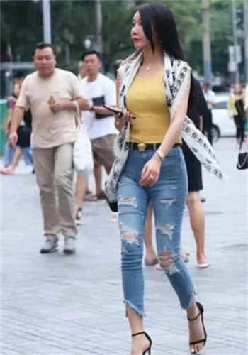 美女都不遮视频大全