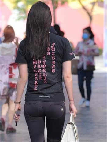西尔酱《纯白花嫁》