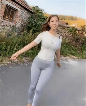 真人演示前庭球图片